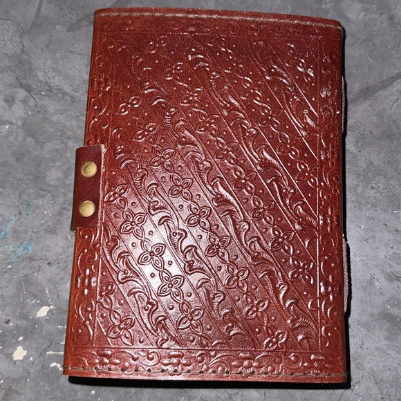 Authentic Leather Journal - Picture 2 of 3